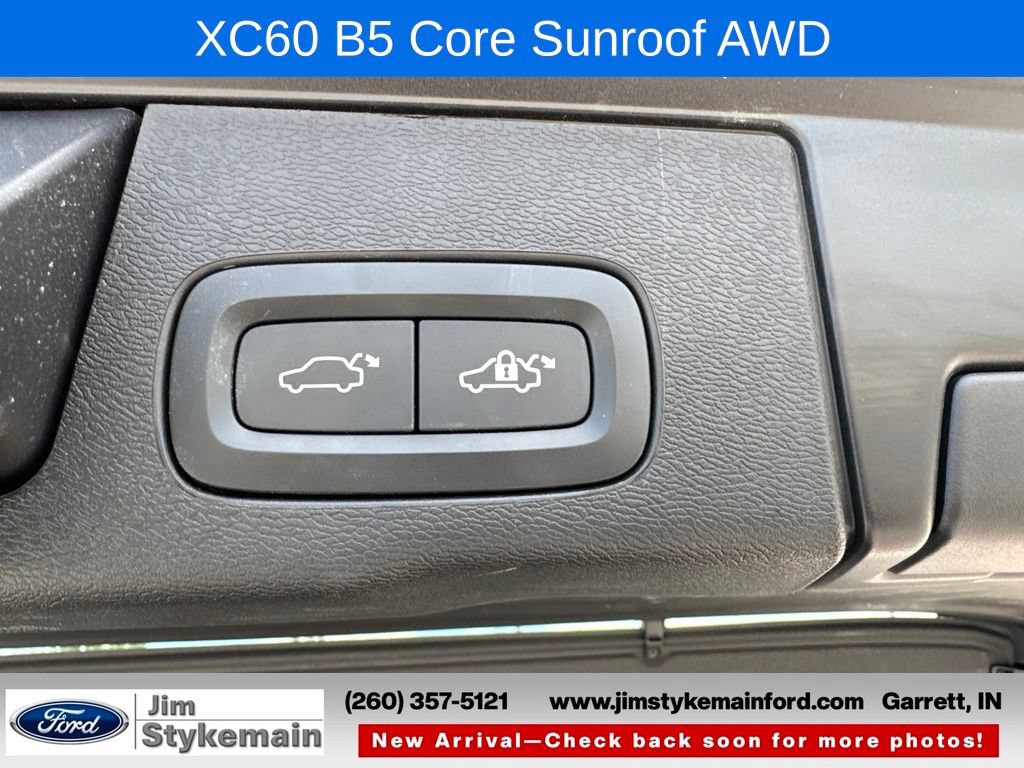 Used 2024 Volvo XC60 B5 Core w/ Protection Package Premier AWD/4WD image 11