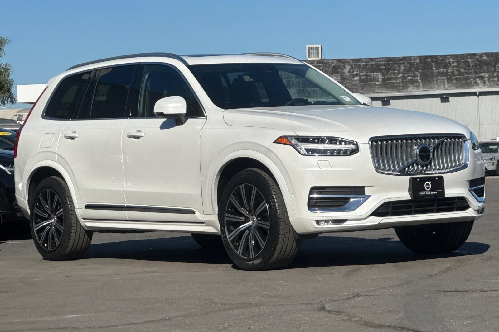 Certified 2024 Volvo XC90 B6 Plus image 10
