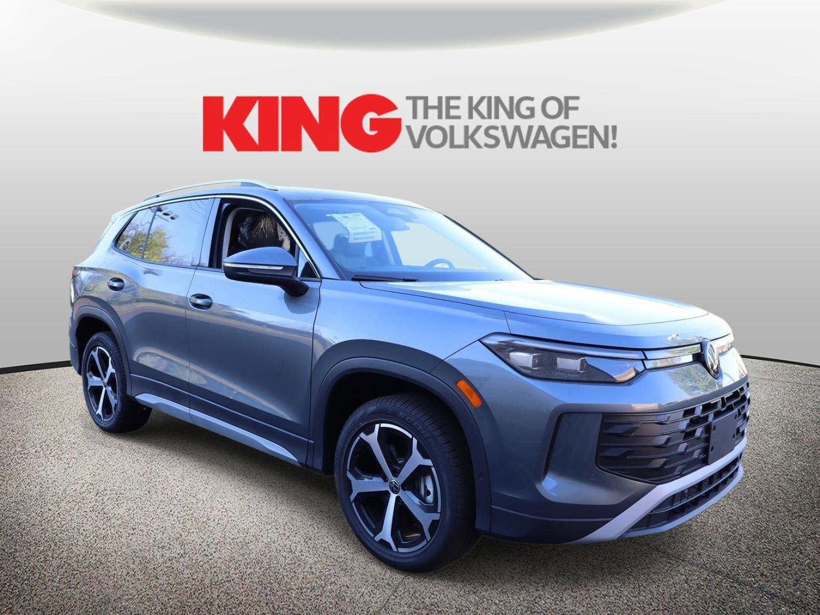 New 2026 Volkswagen Tiguan SE