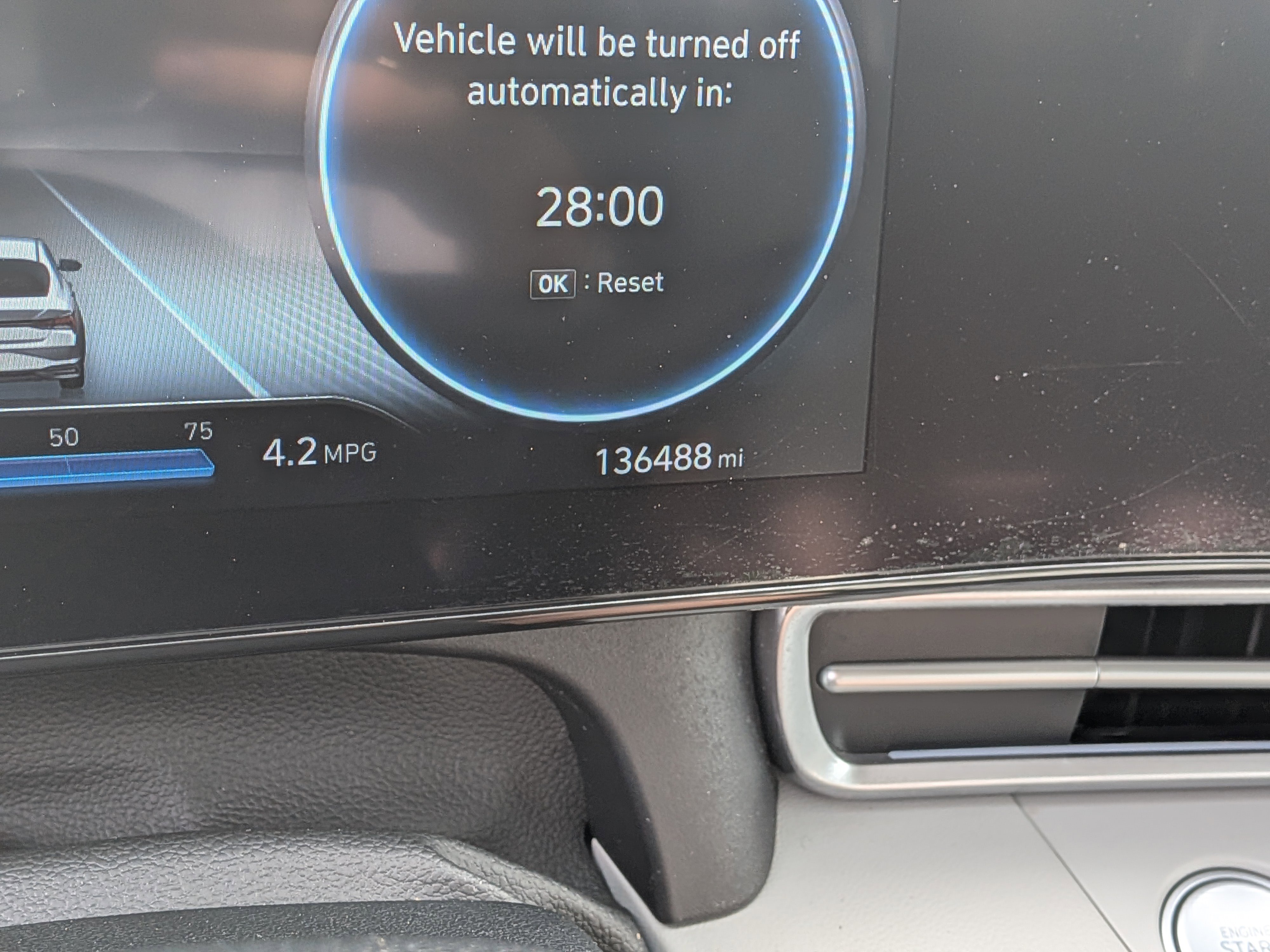 Used 2022 Hyundai Elantra Limited w/ Preferred Accessory Package image 27