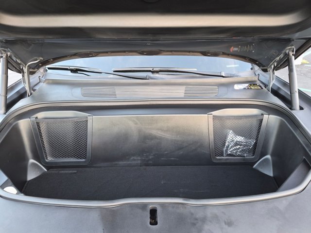 Used 2025 Rivian R1S Adventure AWD/4WD image 23