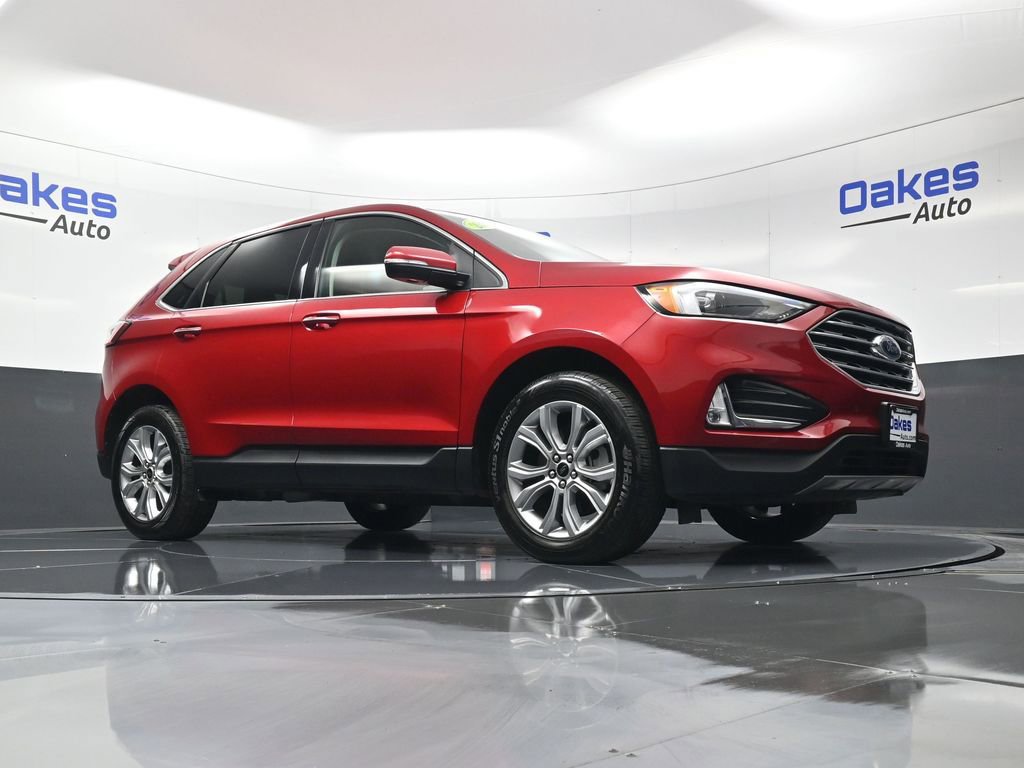 Used 2024 Ford Edge Titanium image 38