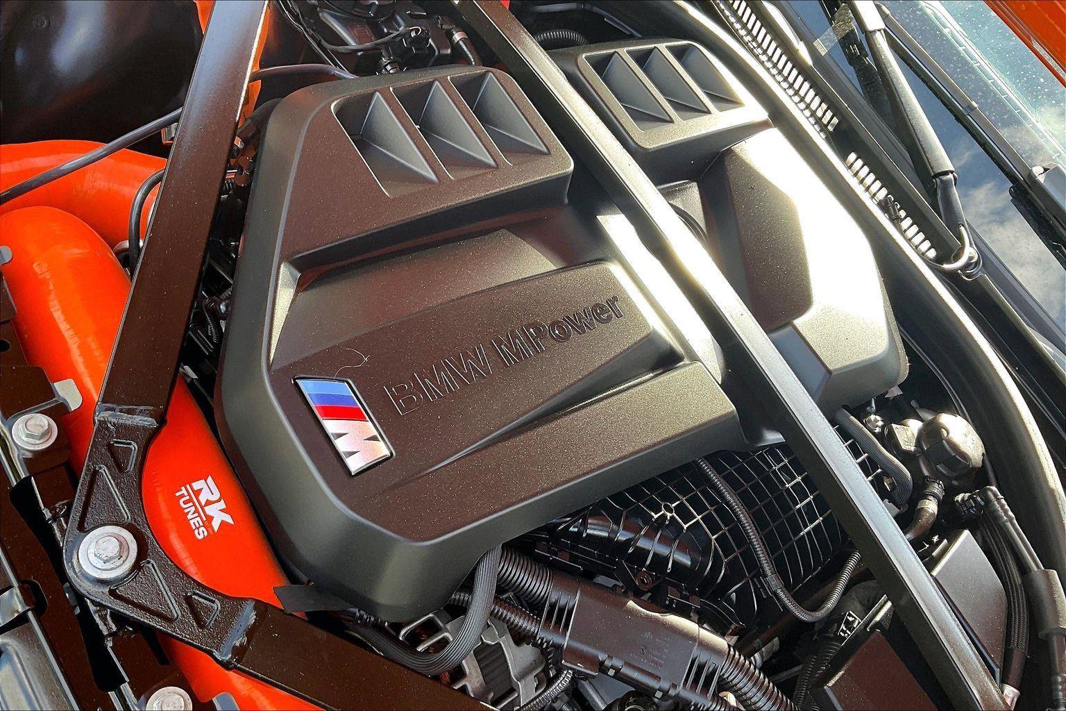 Used 2025 BMW M3 Competition w/ M Carbon Exterior Package AWD/4WD image 33