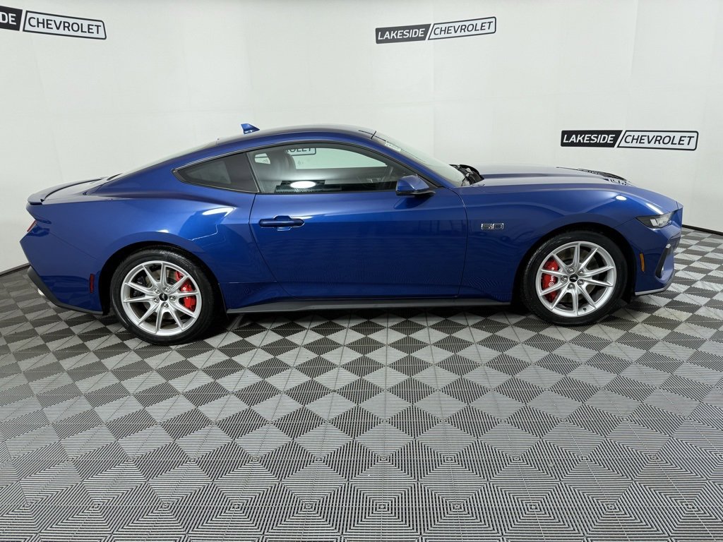 Used 2024 Ford Mustang GT Premium image 7