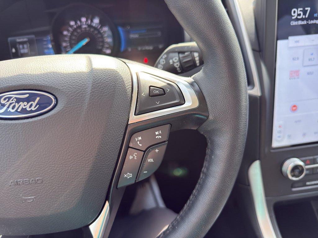 Used 2024 Ford Edge SEL w/ Convenience Package AWD/4WD image 18