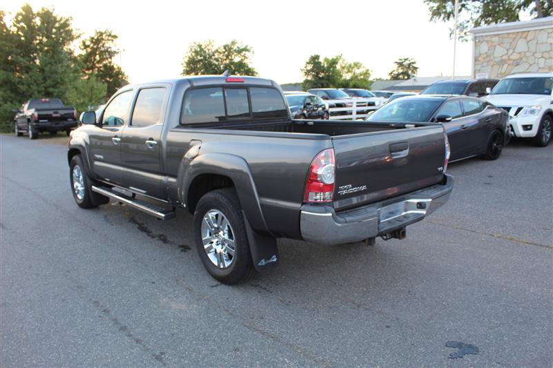 Used 2013 Toyota Tacoma 4x4 Double Cab w/ Limited Pkg image 5