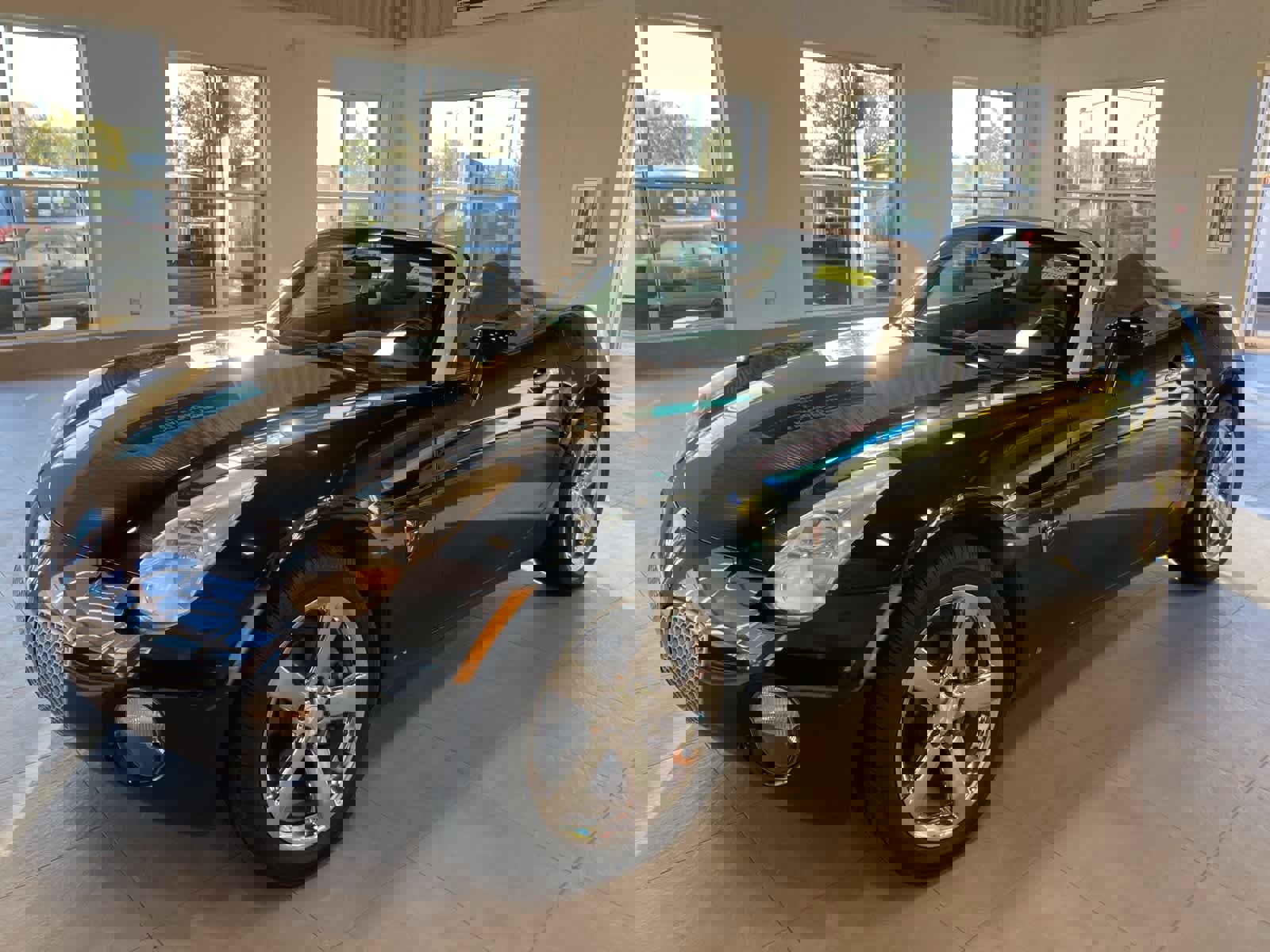 Used 2007 Pontiac Solstice Convertible w/ Premium Package image 1