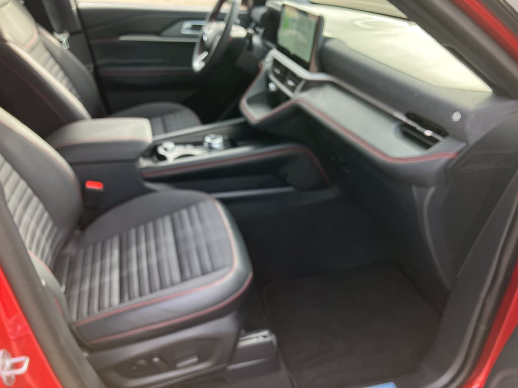 Used 2026 Ford Explorer ST-Line AWD/4WD image 15