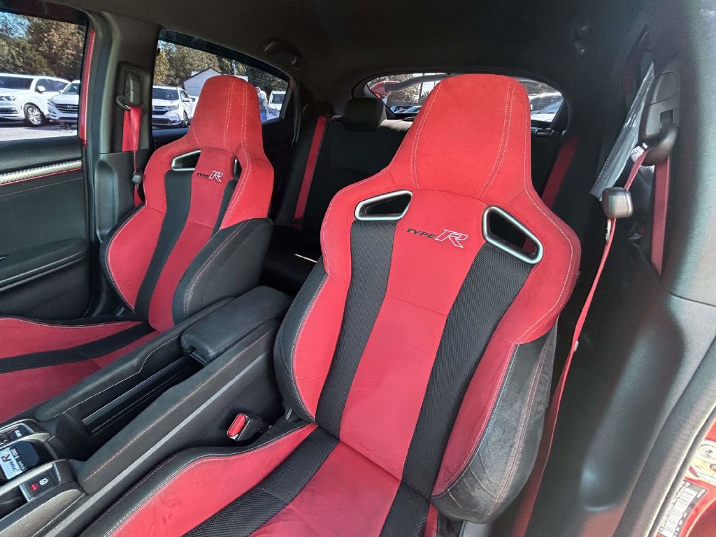 Used 2019 Honda Civic Type R image 17