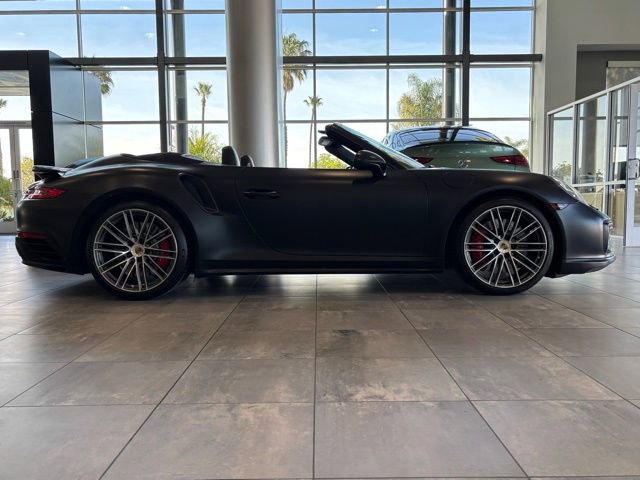Used 2017 Porsche 911 Turbo image 2