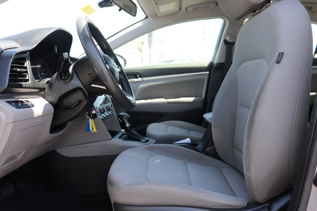 Used 2020 Hyundai Elantra SEL w/ Cargo Package (C1) FWD image 9