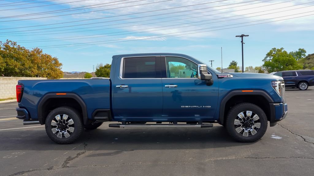 New 2025 GMC Sierra 2500 Denali w/ Technology Package image 7