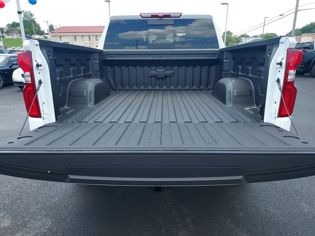 New 2026 Chevrolet Silverado 1500 RST w/ RST All Star Premium Package AWD/4WD image 29