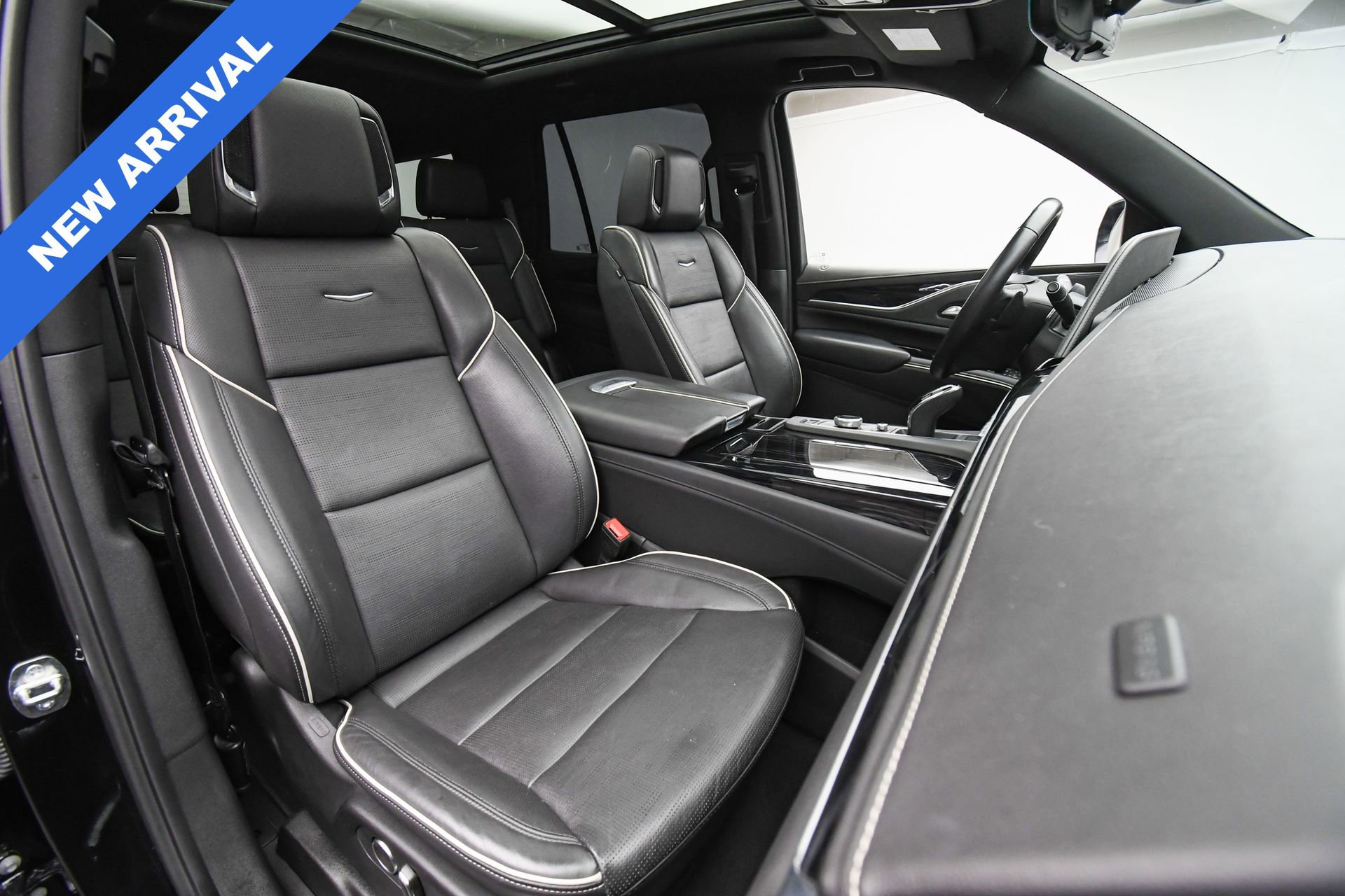 Used 2024 Cadillac Escalade Sport image 19