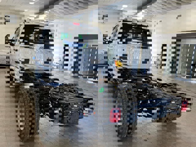 New 2025 Ford F550 XL 179 WB DRW image 5