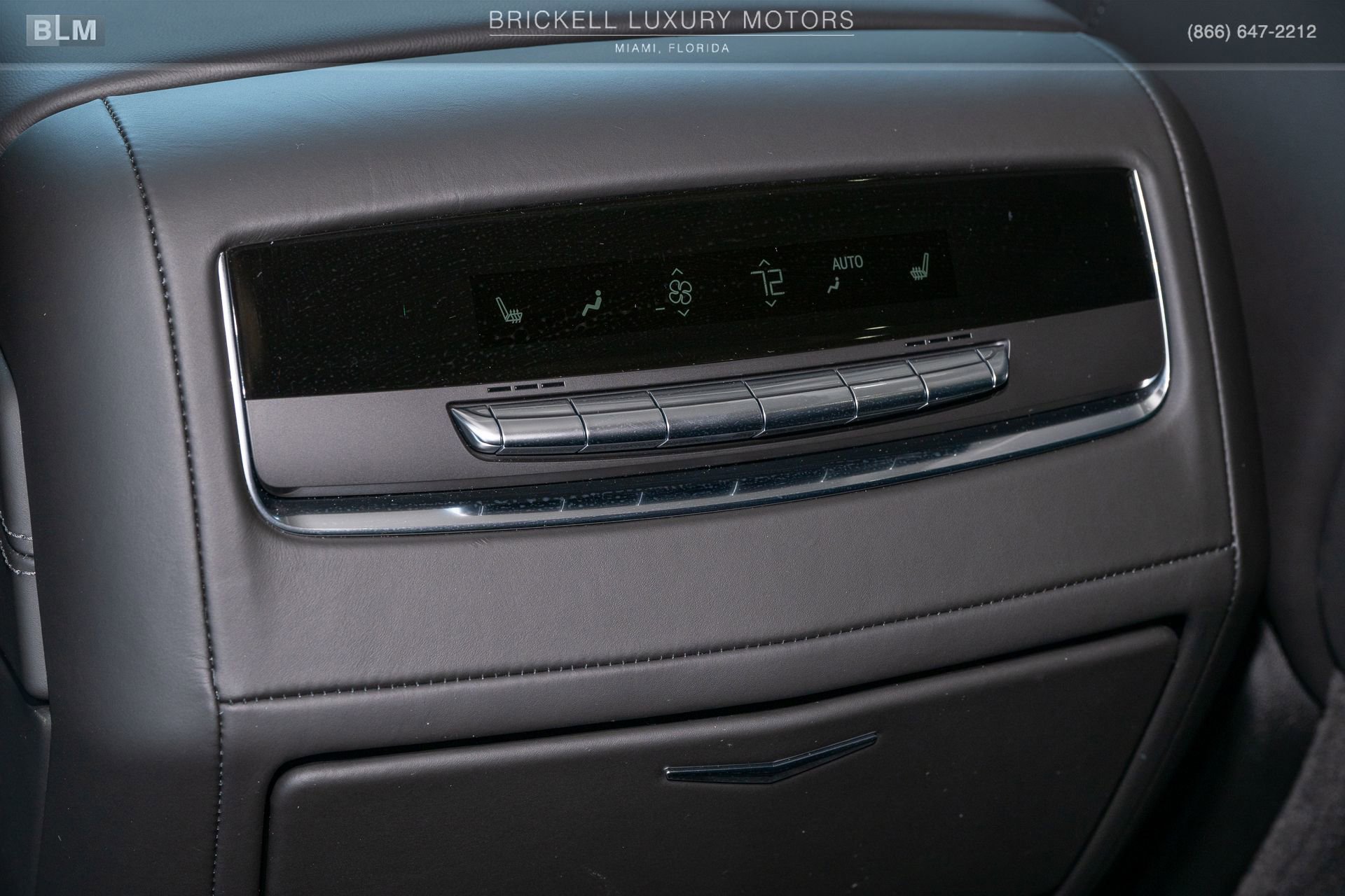 Used 2026 Cadillac Escalade Platinum Sport w/ LPO, ONYX Package AWD/4WD image 20