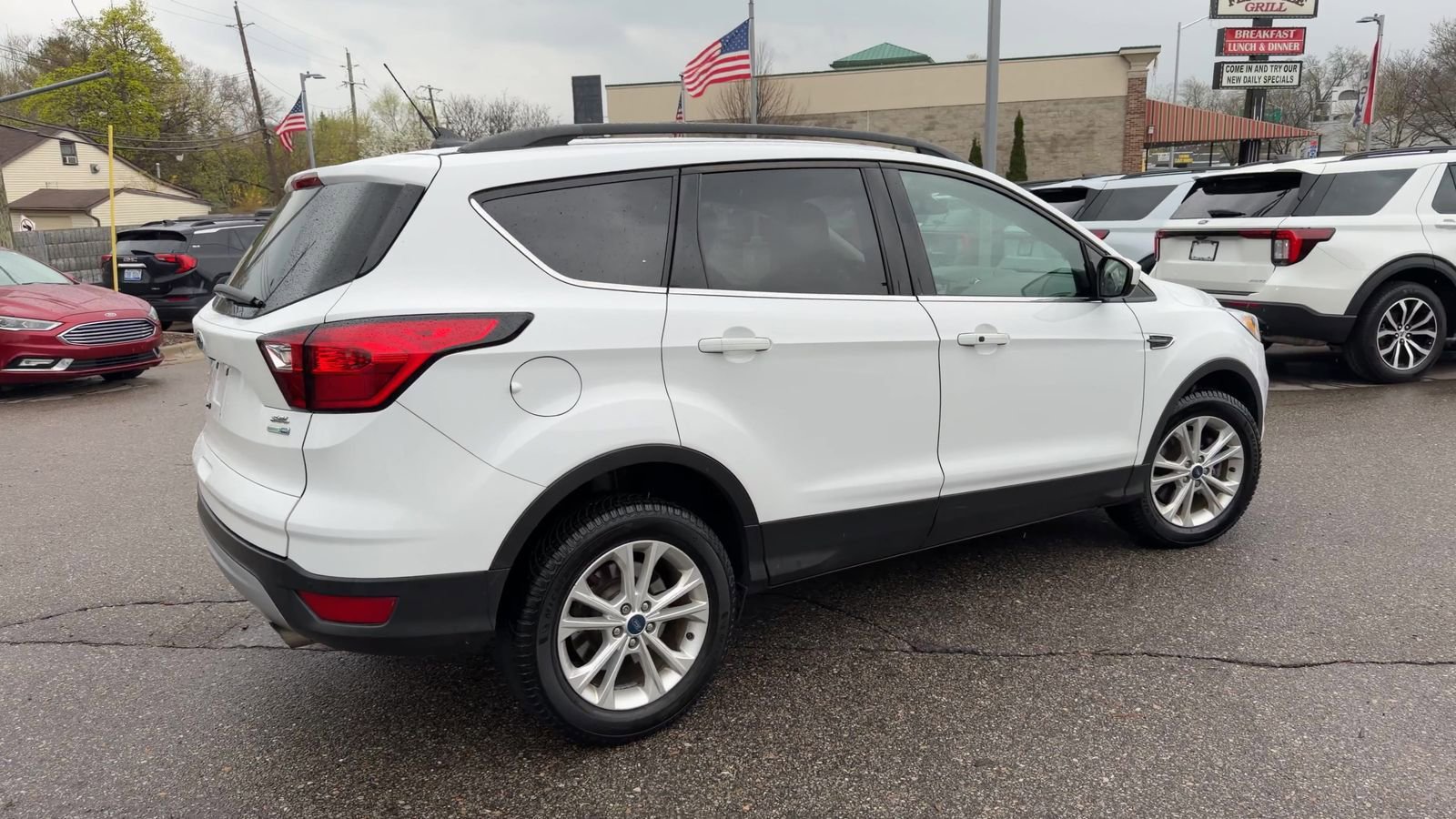 Used 2019 Ford Escape SEL AWD/4WD image 11