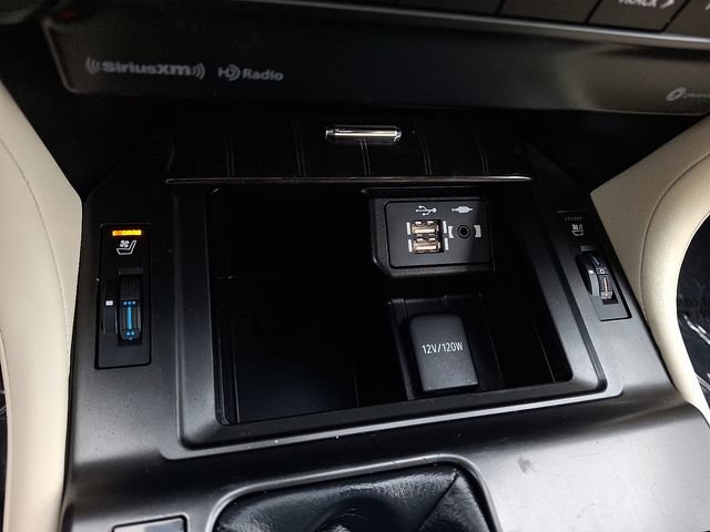 Used 2023 Lexus GX 460 Premium w/ Premium Package AWD/4WD image 26