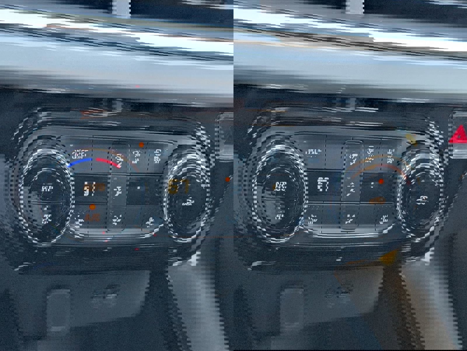 New 2026 Chevrolet Trax LT w/ Driver Confidence Package image 13