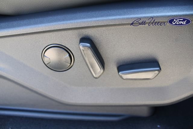 New 2026 Ford Expedition Active image 8