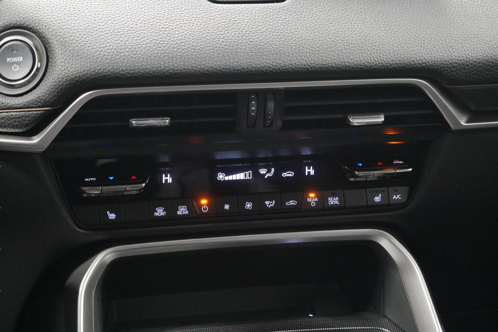 New 2024 MAZDA CX-90 Plug-In Hybrid w/ Premium Pkg image 24