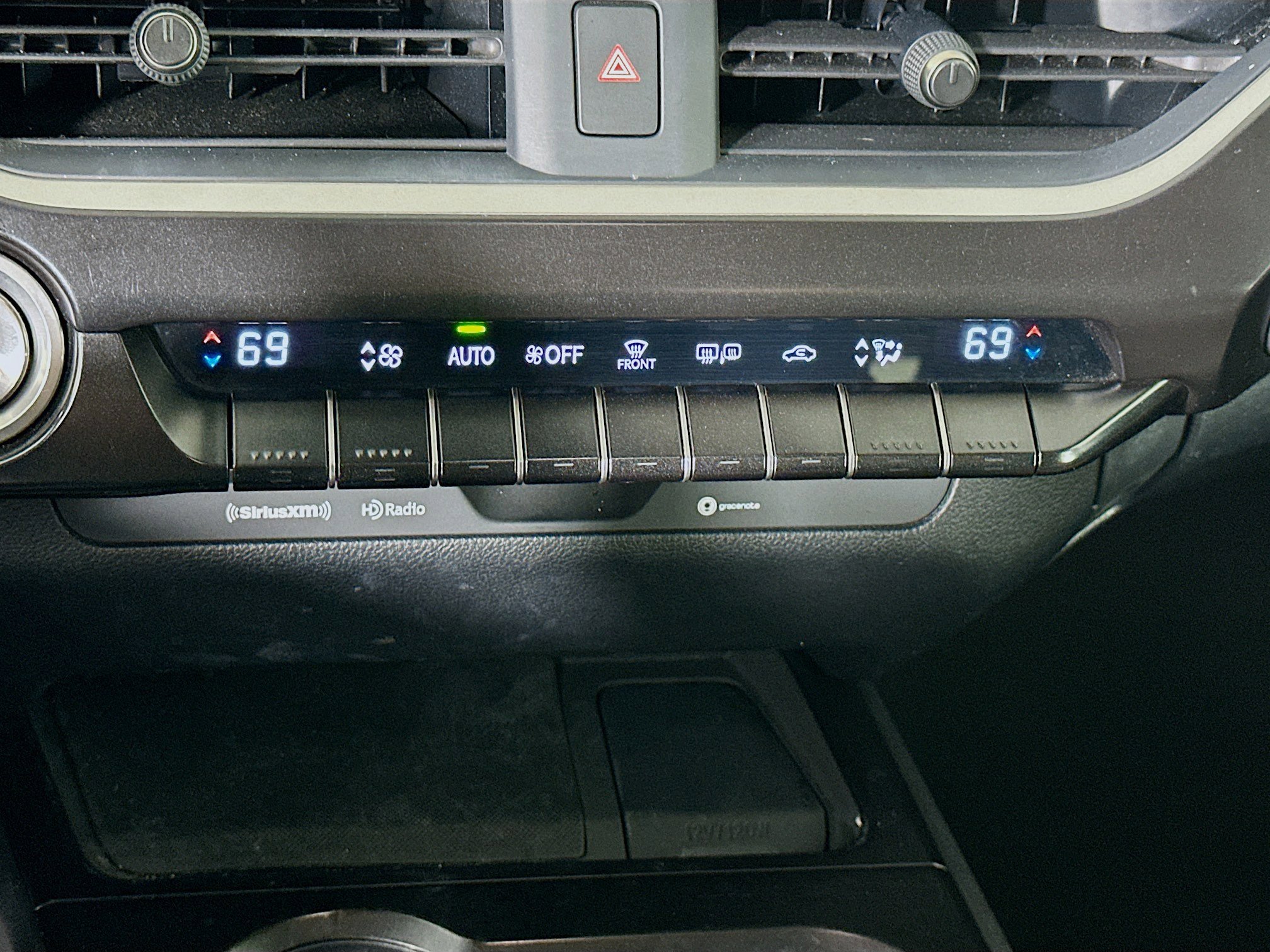 Used 2019 Lexus UX 200 F Sport image 23