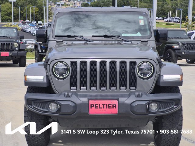 Used 2020 Jeep Wrangler Unlimited Sahara AWD/4WD image 2