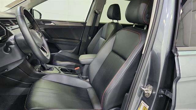 Used 2024 Volkswagen Tiguan Wolfsburg Edition image 12