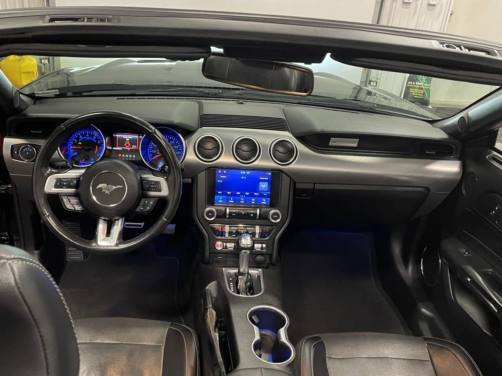 Used 2019 Ford Mustang Premium image 30