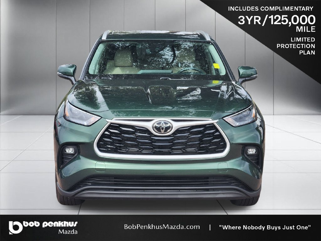 Used 2025 Toyota Highlander XLE AWD/4WD image 22