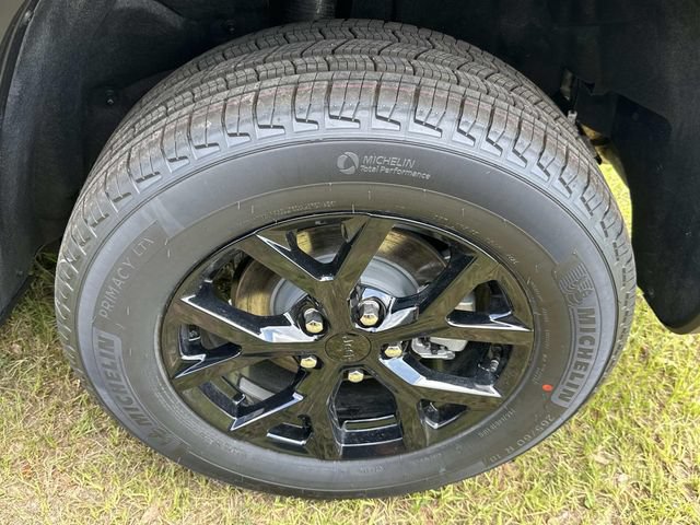 New 2026 Jeep Grand Cherokee Altitude AWD/4WD image 30