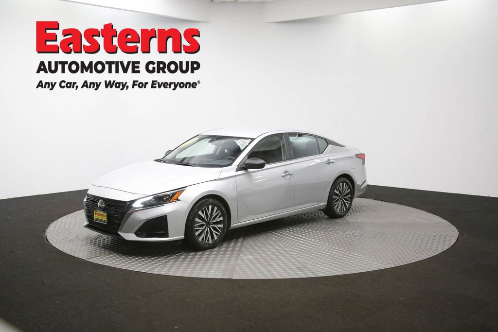 Used 2024 Nissan Altima 2.5 SV image 53
