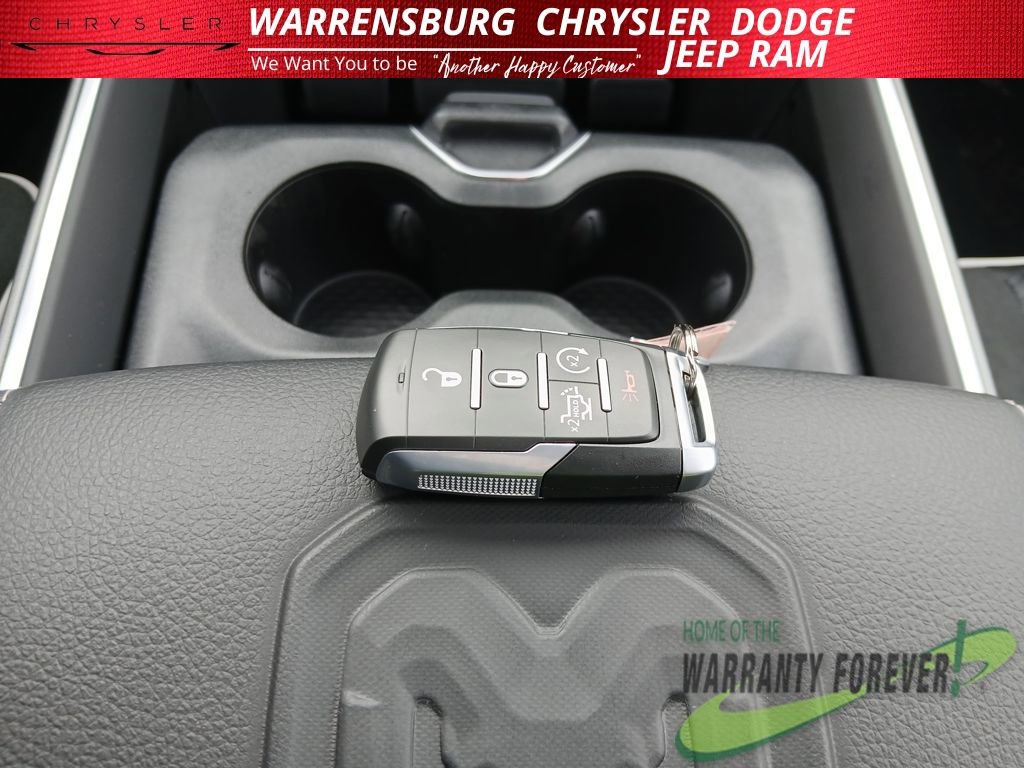 New 2026 RAM 1500 Laramie w/ Night Edition AWD/4WD image 32