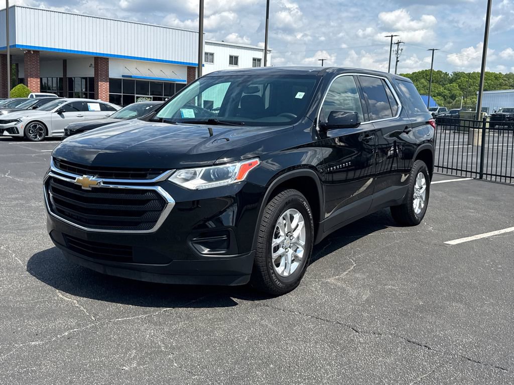 Used 2021 Chevrolet Traverse LS FWD video 2