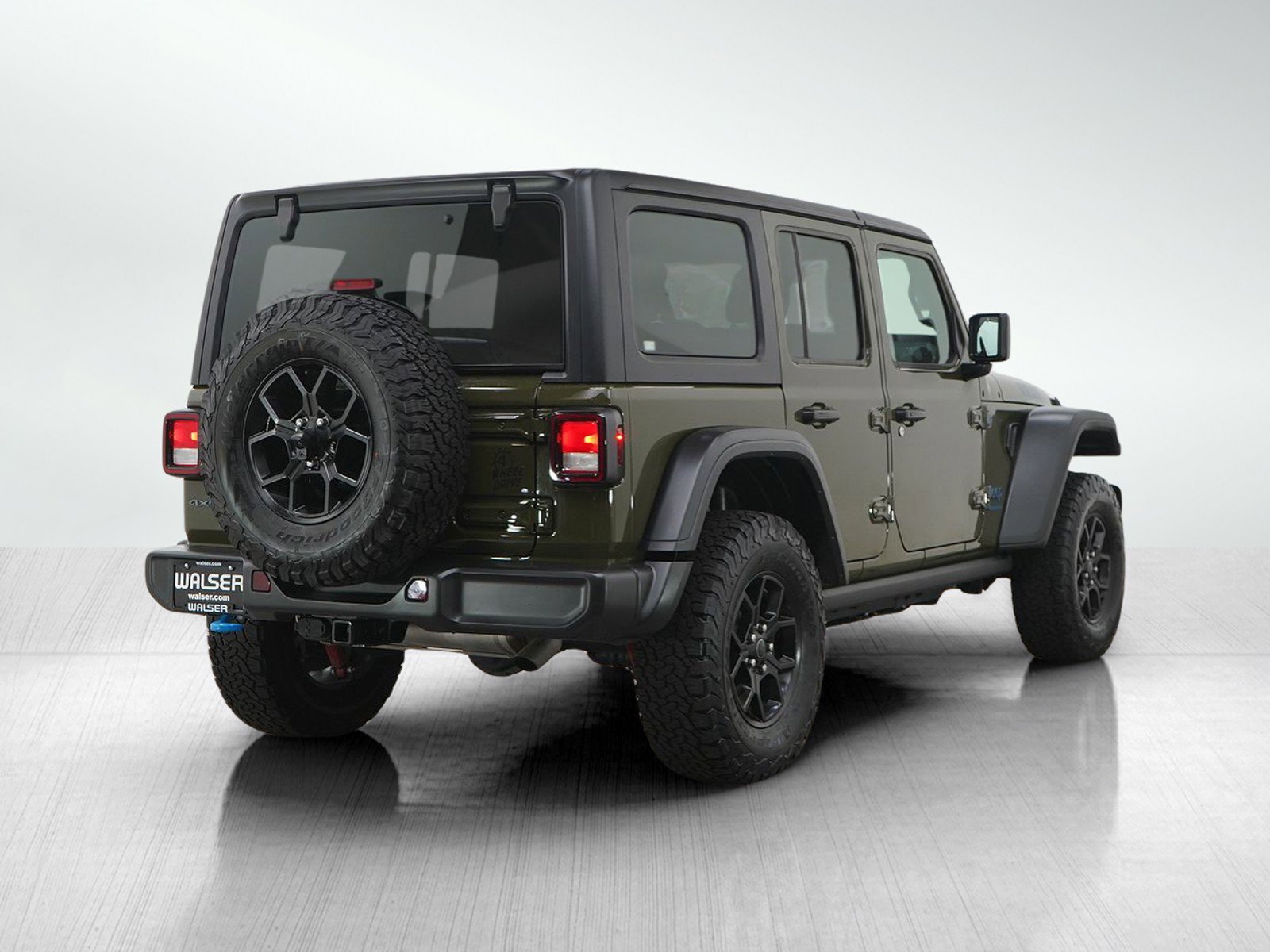 Used 2024 Jeep Wrangler Unlimited AWD/4WD image 5
