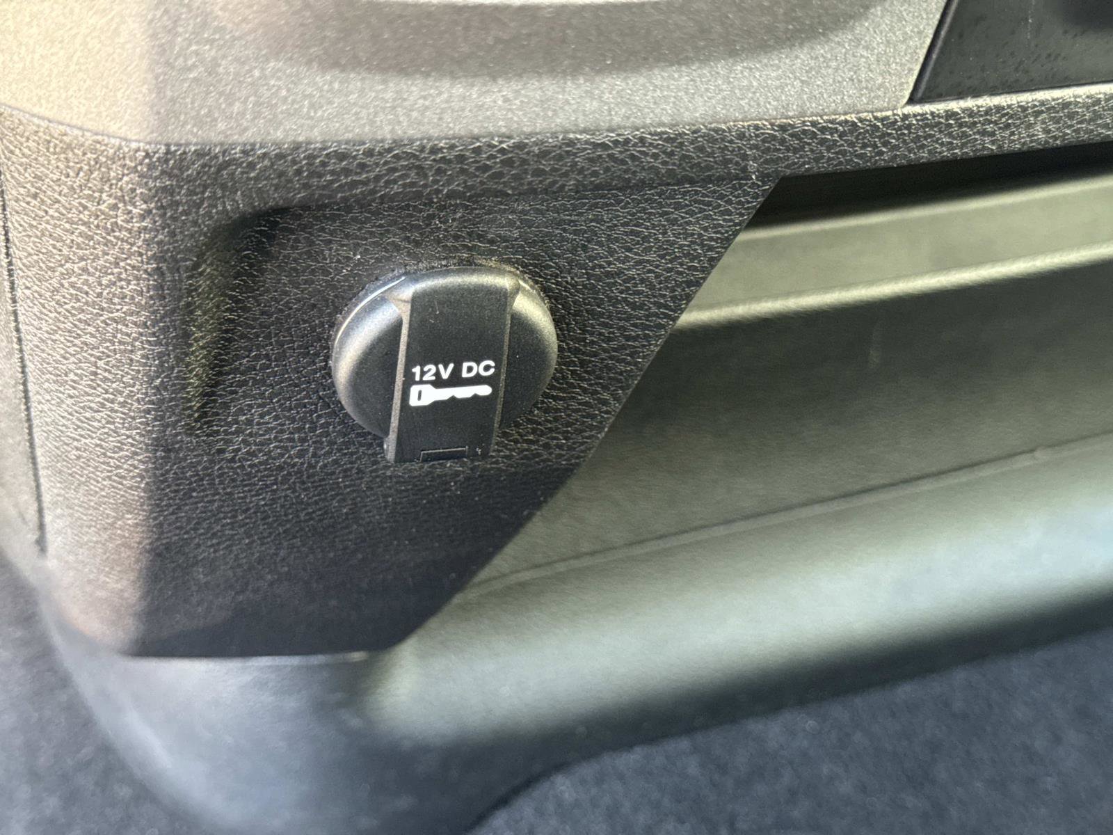 Used 2022 RAM 1500 Tradesman w/ Electronics Group RWD image 28