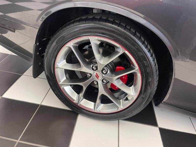 Used 2019 Dodge Challenger R/T w/ Plus Package image 8