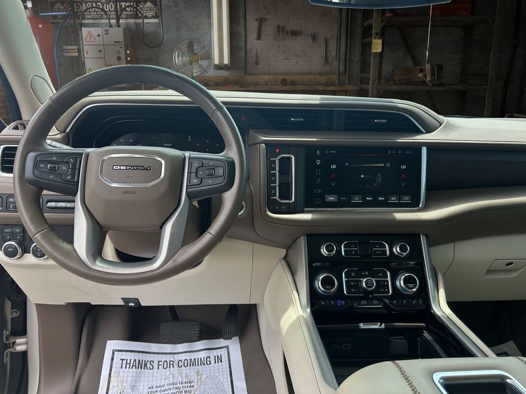 Certified 2023 GMC Yukon Denali AWD/4WD image 17