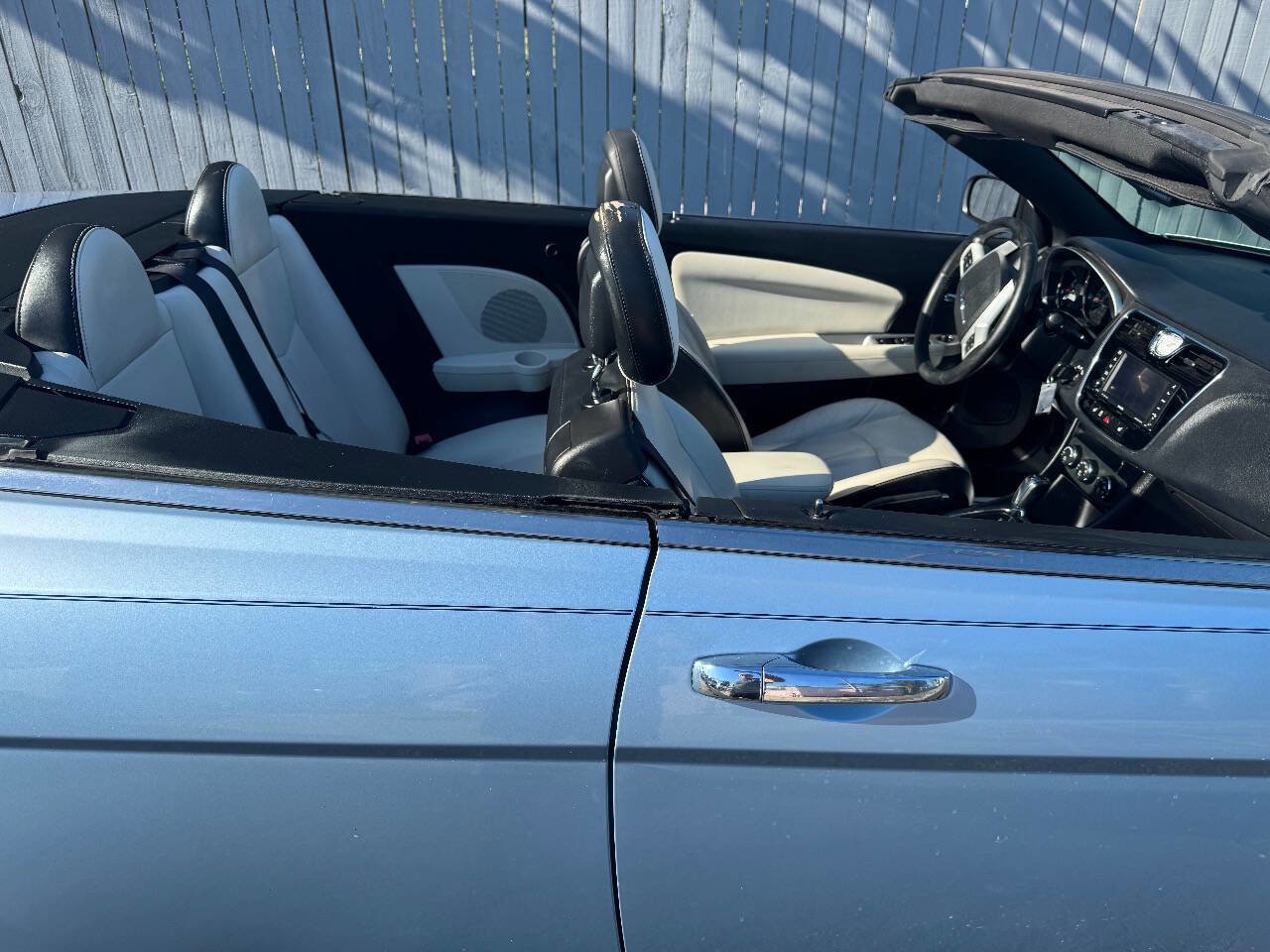 Used 2012 Chrysler 200 Limited image 14