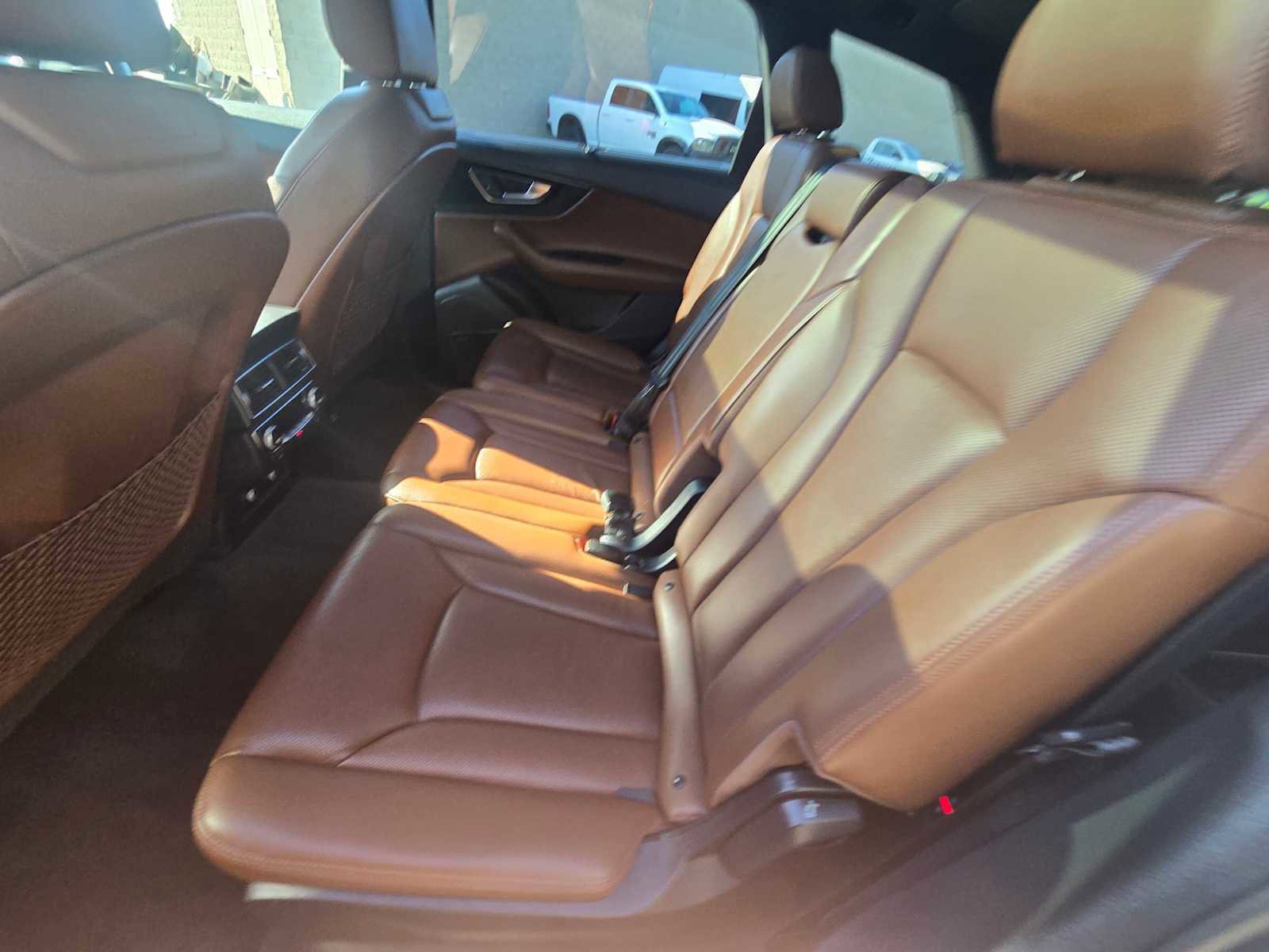 Used 2018 Audi Q7 3.0T Prestige image 21