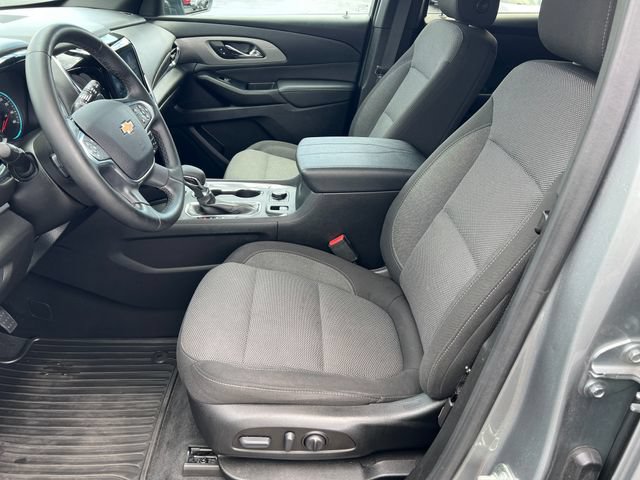 Certified 2023 Chevrolet Traverse LT FWD image 9