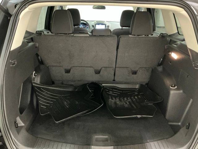 Used 2019 Ford Escape SE FWD image 16