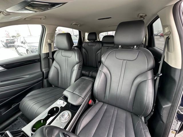 Used 2025 Genesis GV80 2.5T Standard image 30