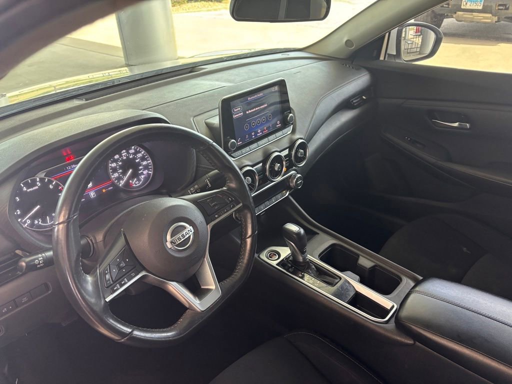 Used 2021 Nissan Sentra SV FWD image 11