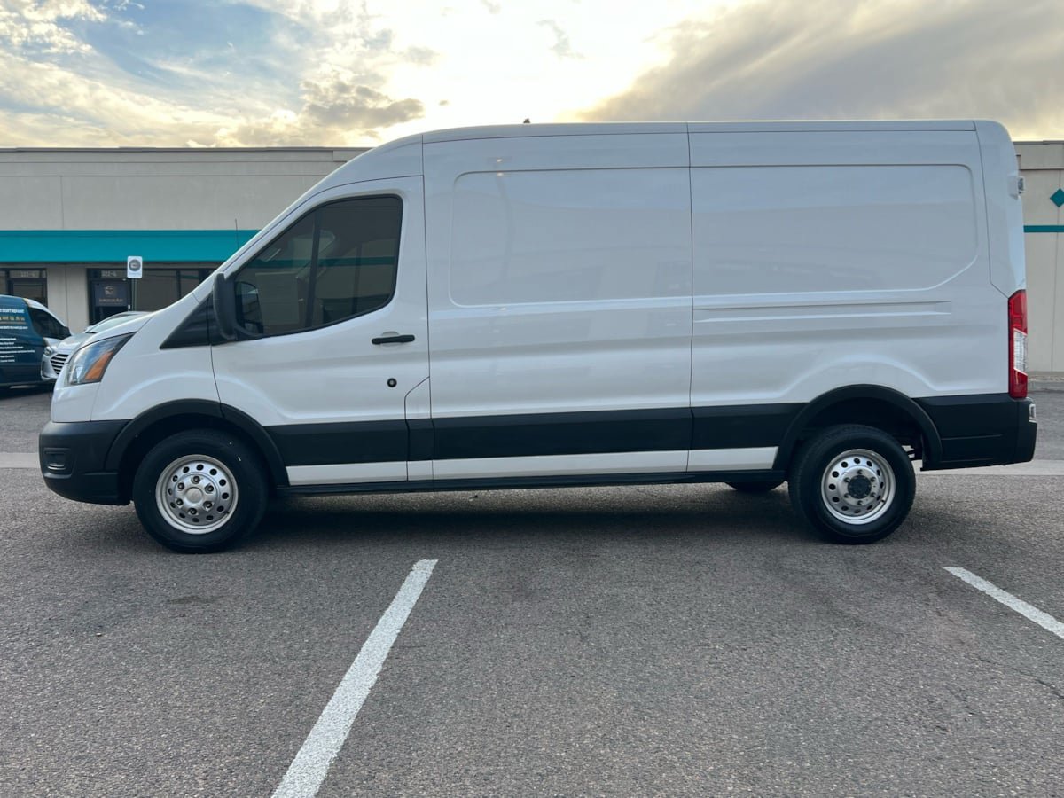 Used 2023 Ford Transit 250 Medium Roof AWD w/ Load Area Protection Package image 6