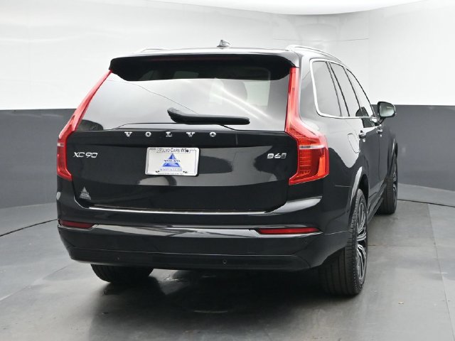 Used 2023 Volvo XC90 B6 Core w/ Protection Package Premier AWD/4WD image 8