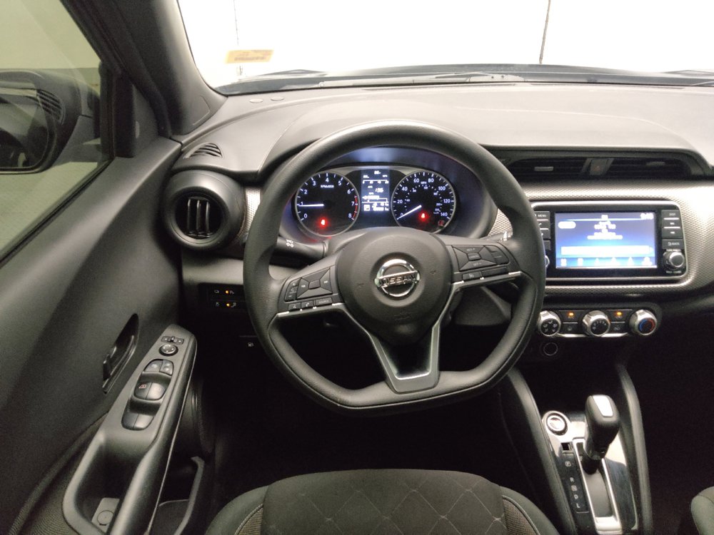 Used 2020 Nissan Kicks S FWD image 22