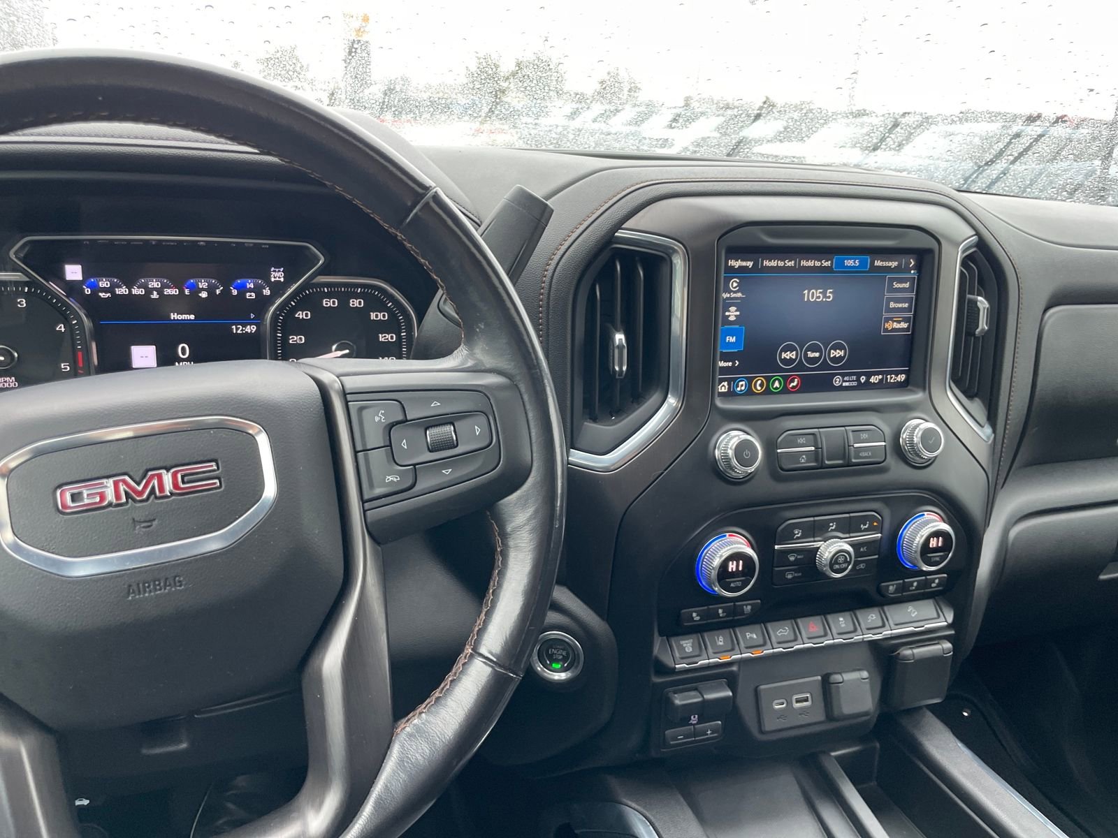 Used 2021 GMC Sierra 2500 AT4 w/ AT4 Premium Plus Package image 18
