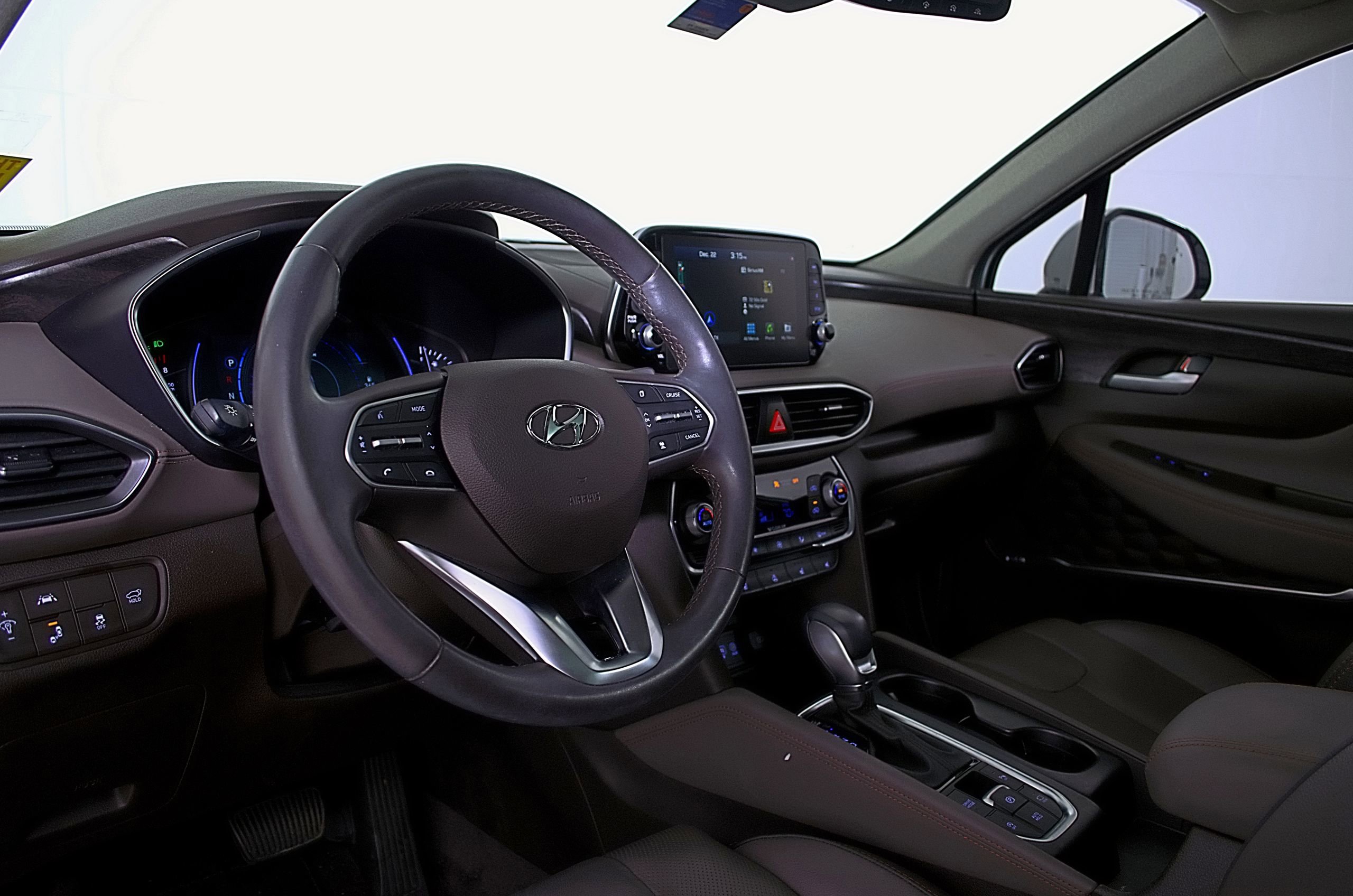 Used 2020 Hyundai Santa Fe Limited image 21