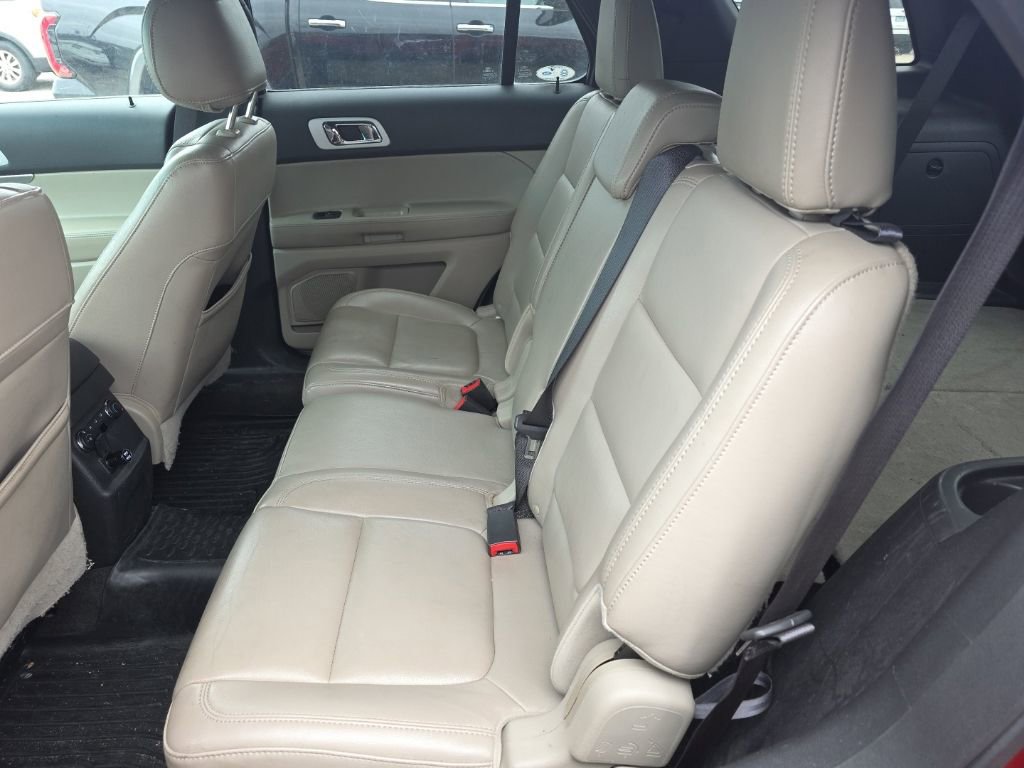 Used 2012 Ford Explorer XLT AWD/4WD image 13